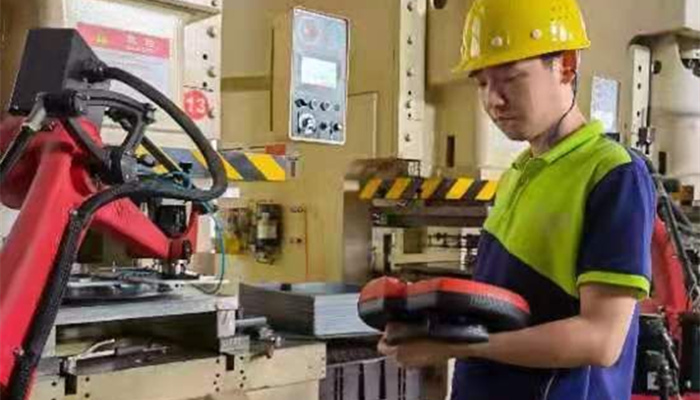 离心叶轮叶片加工工艺-嵊州市新汇灵风机有限公司